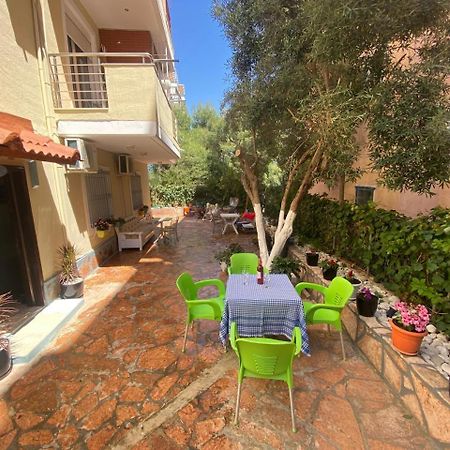 Olive Tree Apartment Sarandë エクステリア 写真
