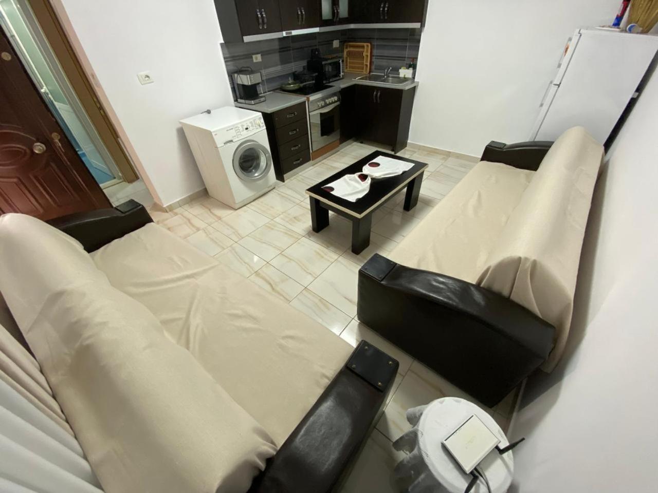 Olive Tree Apartment Sarandë エクステリア 写真