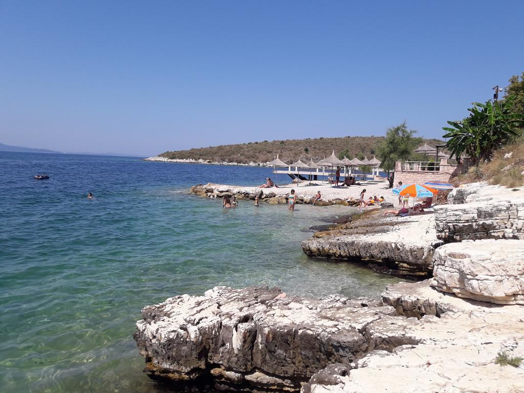 Olive Tree Apartment Sarandë エクステリア 写真