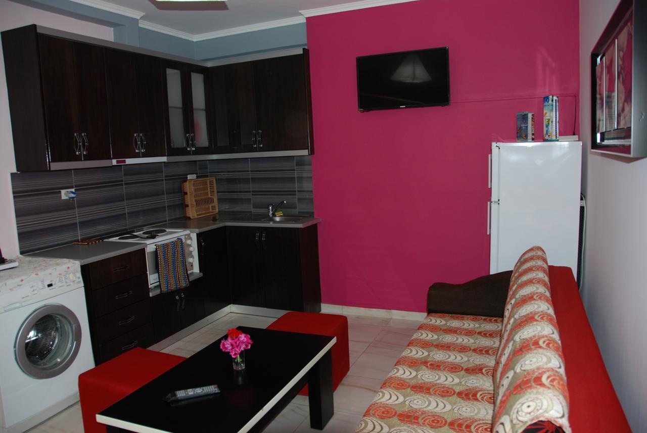 Olive Tree Apartment Sarandë エクステリア 写真