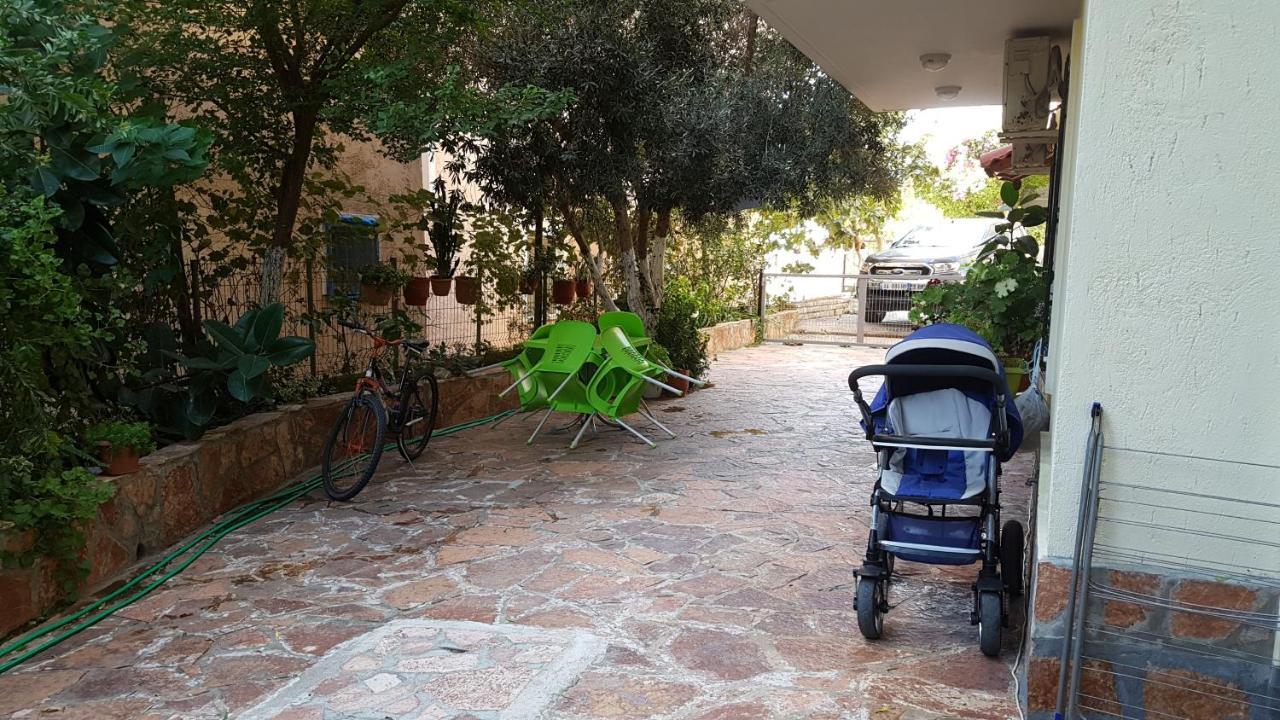 Olive Tree Apartment Sarandë エクステリア 写真