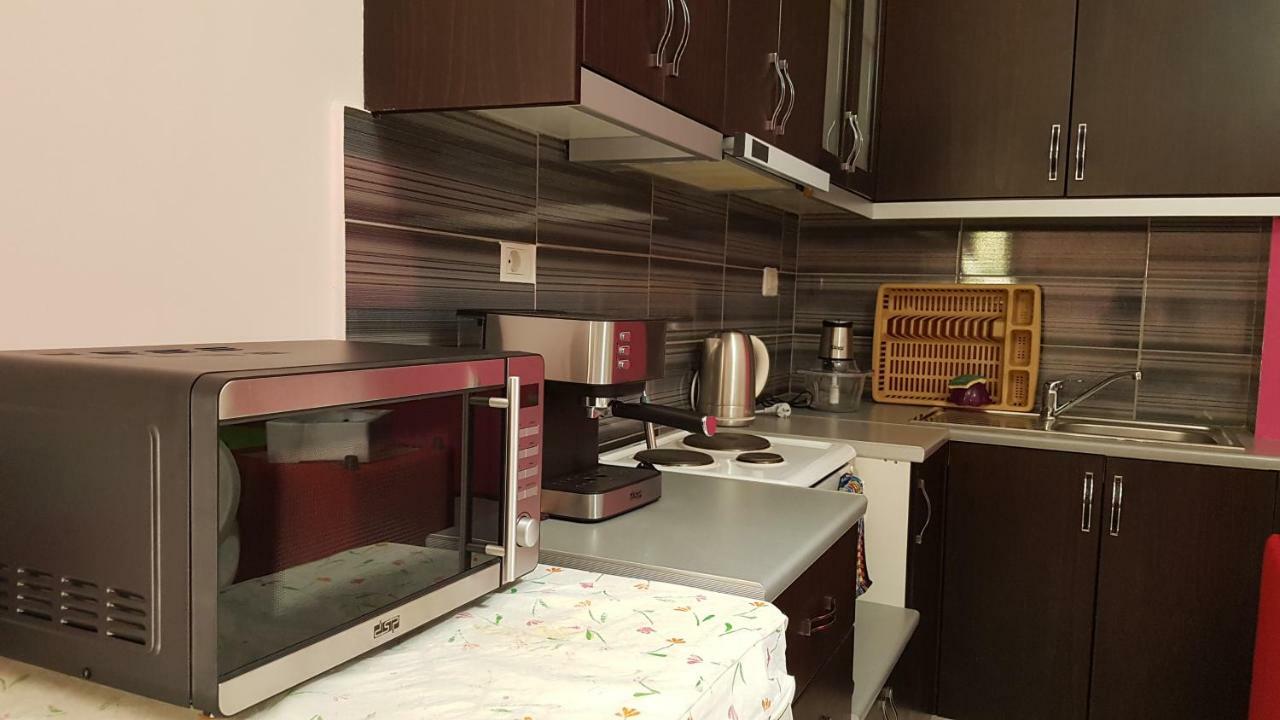 Olive Tree Apartment Sarandë エクステリア 写真